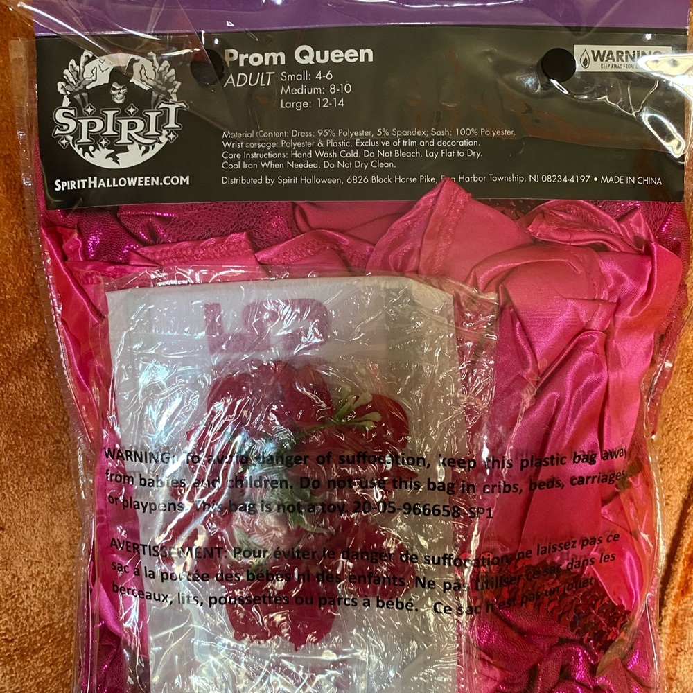 Spirit Halloween Prom Queen of 1985 costume - Picture 3 of 3
